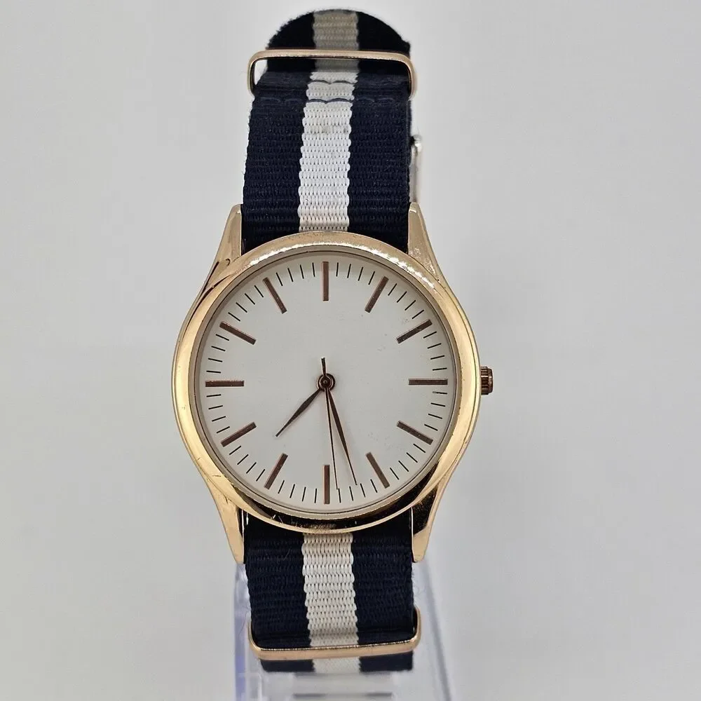 Aeropostale Unisex Watch 38MM White‎ Dial Blue White Canvas Band New Battery